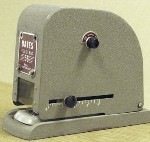 Bates 56 Electric Stapler closed.jpg (15659 bytes)